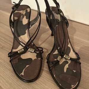 Nine West Camo Heels size 7